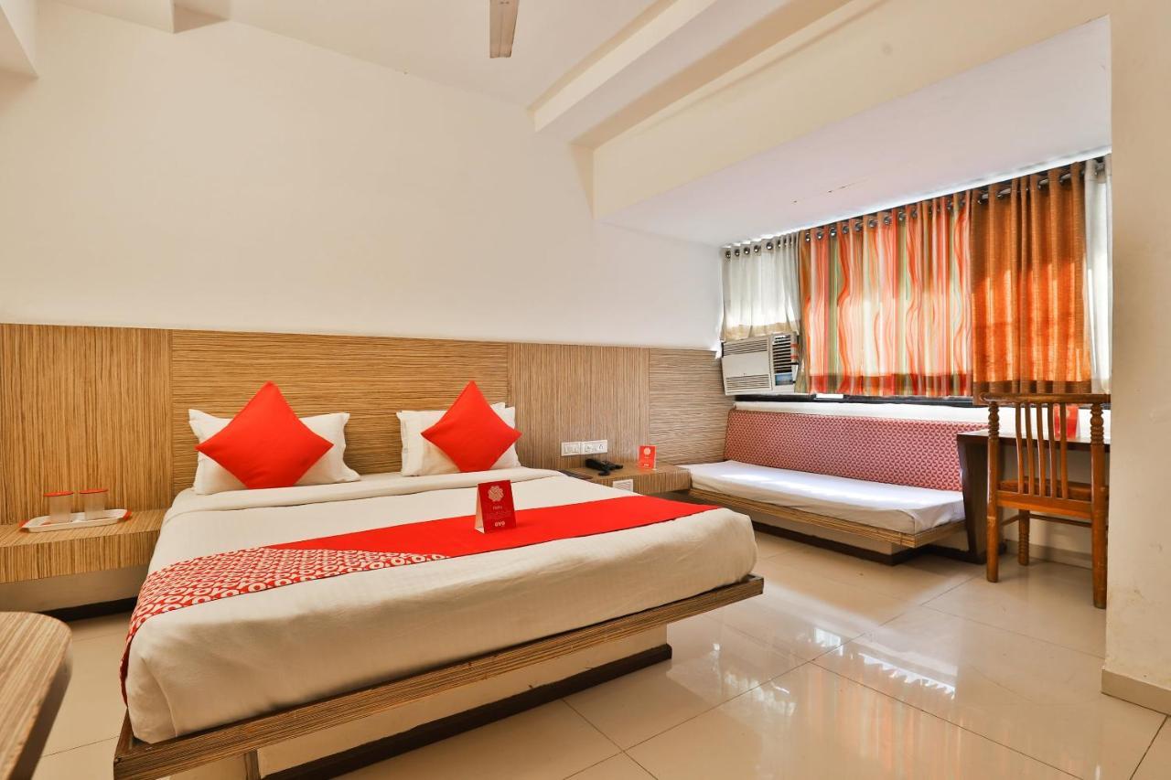 OYO 8758 Hotel Swagatam Ahmedabad Bagian luar foto